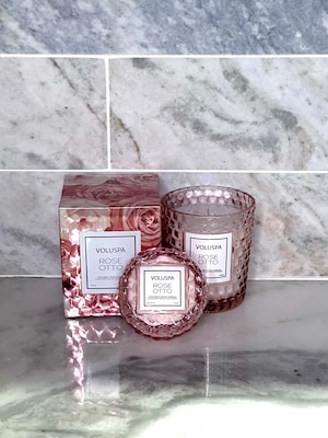 French Kiss in San Diego CA - Flowers by Coley